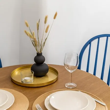 Wine And Yard Caves Hotel