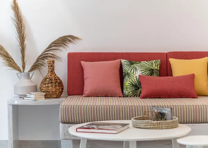 Wine And Yard Caves 3*