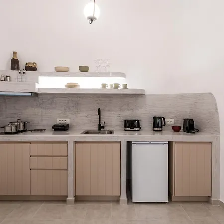 Wine And Yard Caves فندق Pýrgos